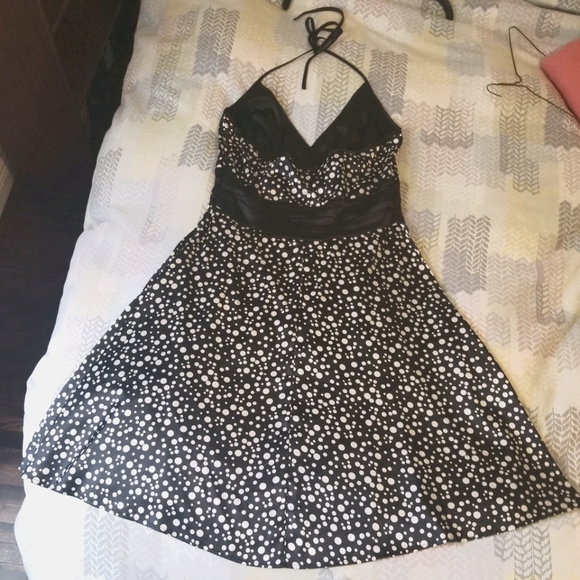 Le Chateau XL halter black & white dress - Picture 3 of 6